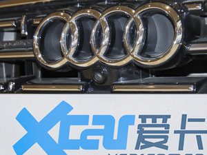 2022��45 TFSI quattro S-line ʥ�Tʿ �������^