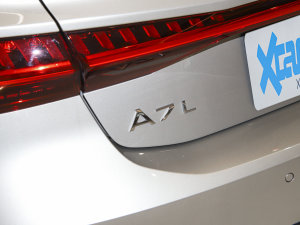 2022��45 TFSI quattro S-line ʥ�Tʿ �������^