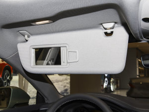 2022��45 TFSI quattro S-line ʥ�Tʿ ��ꖰ壨��