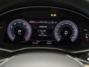 2022��45 TFSI quattro S-line ʥ�Tʿ �п؅^