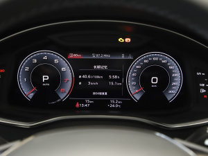 2022��45 TFSI quattro S-line ʥ�Tʿ �п؅^