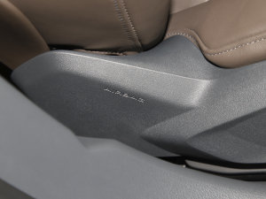 2022��45 TFSI quattro S-line ʥ�Tʿ �п؅^