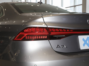 2022��45 TFSI S-line ����(m��ng)δ���� β��