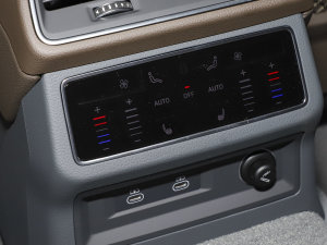 2022��45 TFSI S-line ����δ���� ���g����