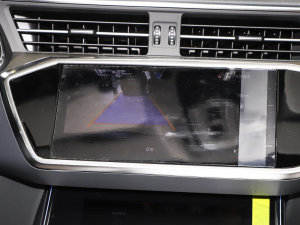 2022��45 TFSI S-line ����δ���� �п؅^