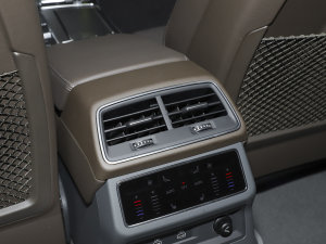 2022��45 TFSI S-line ����(m��ng)δ��(l��i)�� �п؅^(q��)