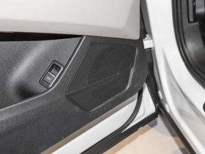 202240 e-tron ҫ \b п؅^