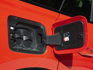 202250 e-tron quattro edition one ˇذ ^