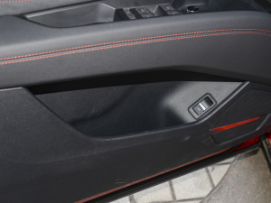 202250 e-tron quattro edition one ˇذ ǰTg