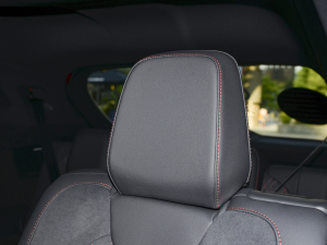 2022��50 e-tron quattro edition one ˇ����ذ� ���g����