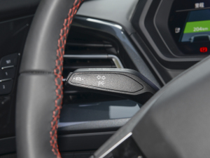 202250 e-tron quattro edition one ˇذ п؅^