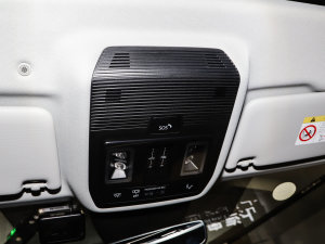 202250 e-tron quattro sҫ \b  п؅^(q)