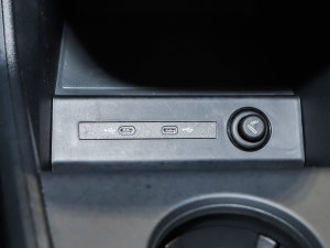 202250 e-tron quattro sҫ \b  п؅^