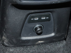 202250 e-tron quattro sҫ \b  п؅^