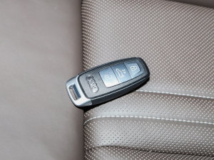 202250 e-tron quattro sҫ \b  ܇耳