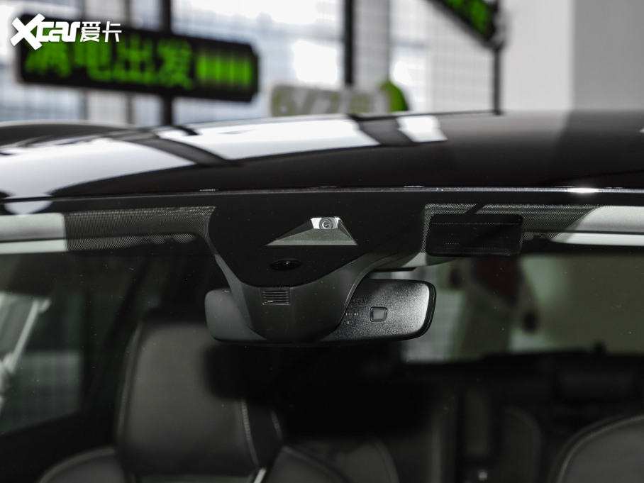 2024WQ5 e-tron 50 e-tron quattro ҫ \b