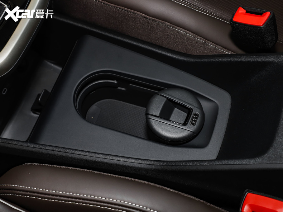 2024��W��Q5 e-tron 50 e-tron quattro ��ҫ�� �\�����b