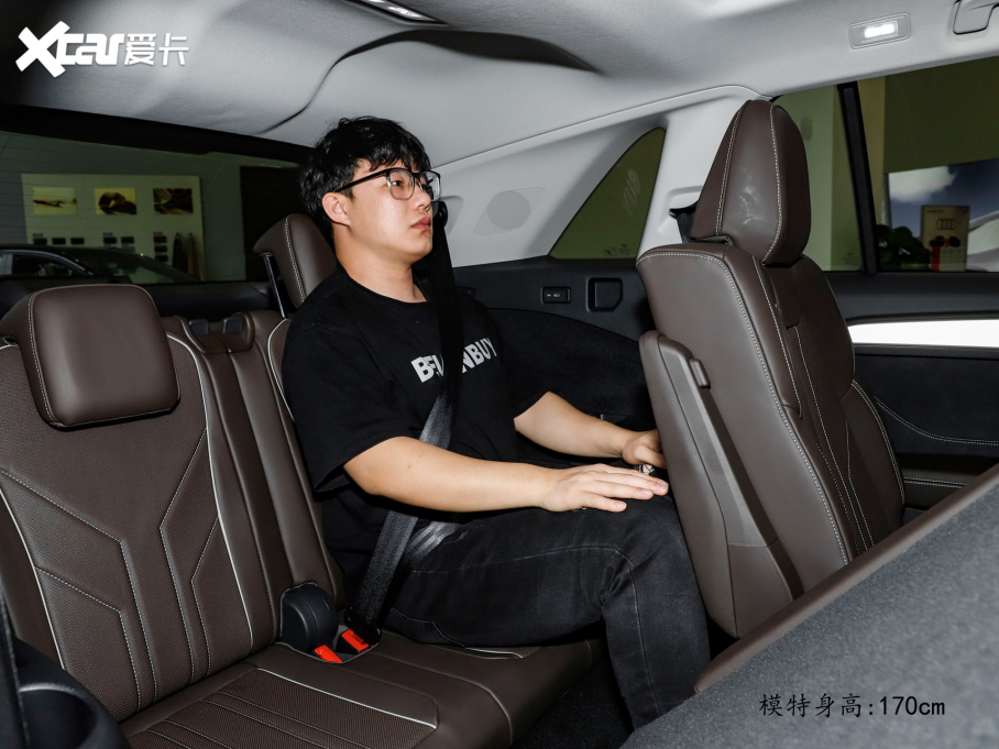 2024��W��Q5 e-tron 50 e-tron quattro ��ҫ�� �\�����b