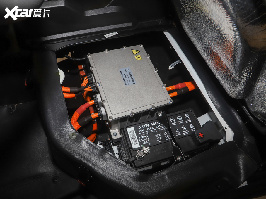 2020YEC35 Lm 41.86kWh