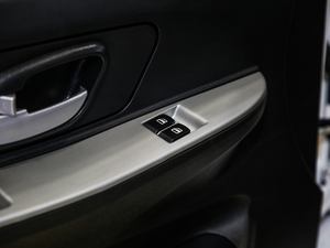 2020款厢式车标准版 38.7kWh 中控区