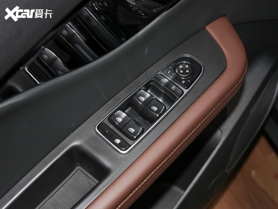 2022h(yun)־M1 7 450Ӣ