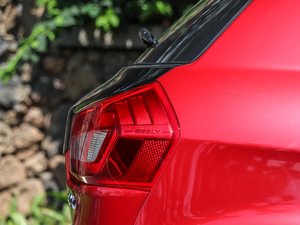 2020L(fng)а (x)(ji)^