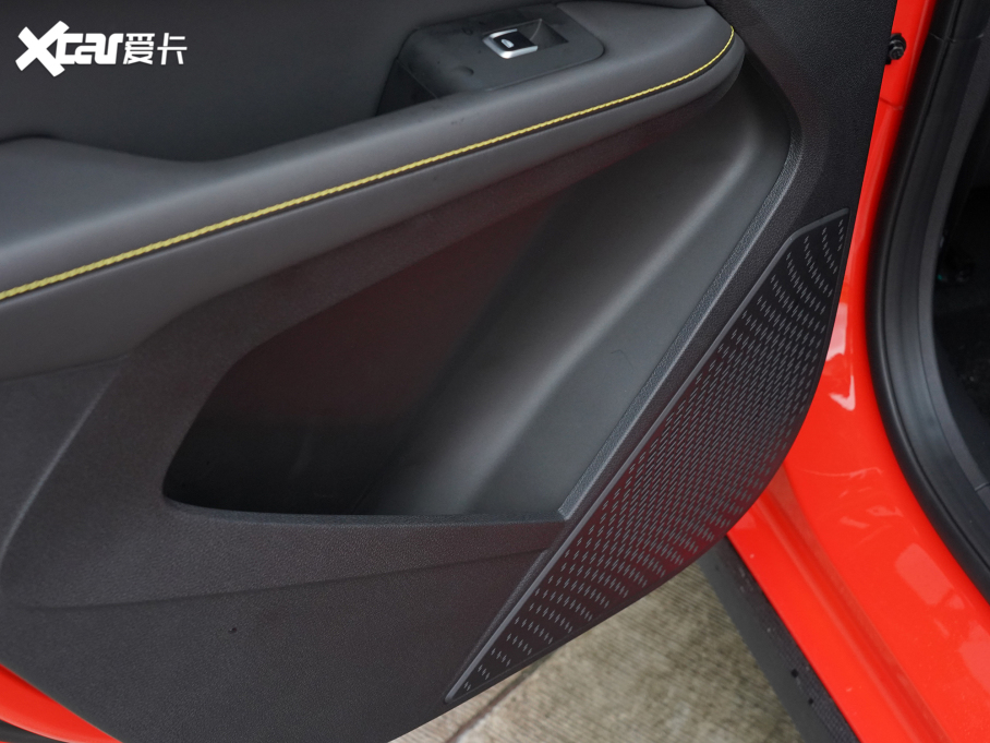 2023{(ln)7 605km CMax