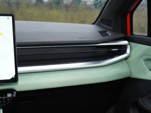 2023605km CMax п؅^