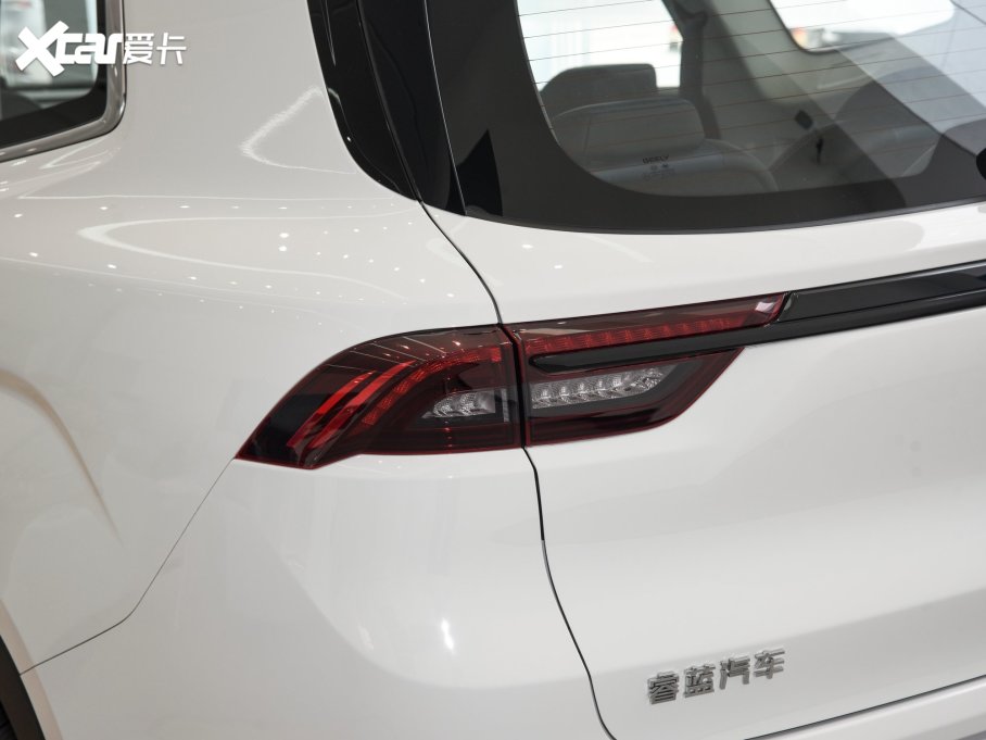 2023{(ln)9 470km (chung)ʼ