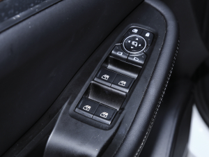 2021520 ܰ {܇ƅ^(q)	