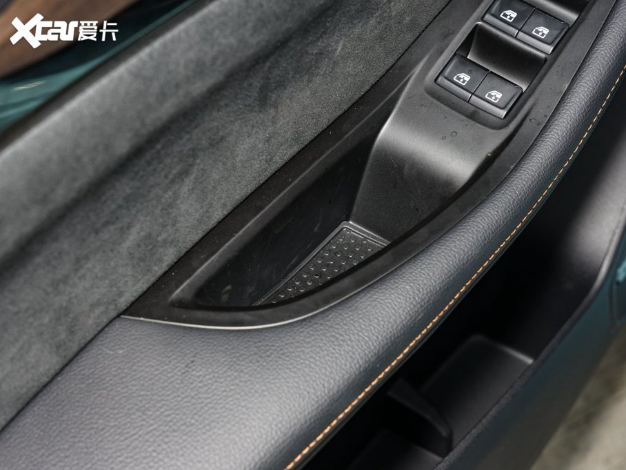 2022SHT-i 1.5L PHEV ǻPlus