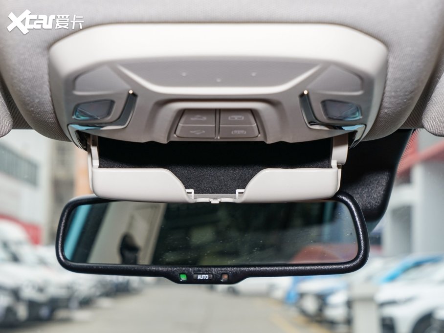 2022SHT-i 1.5L PHEV hPlus