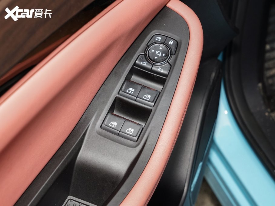 2022SHT-i 1.5L PHEV hPlus