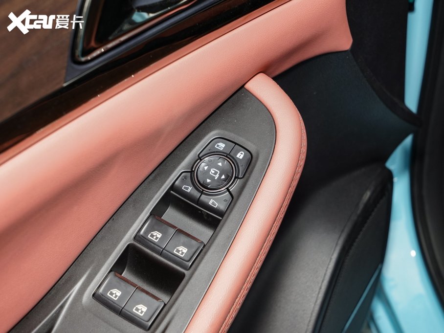 2022SHT-i 1.5L PHEV hPlus