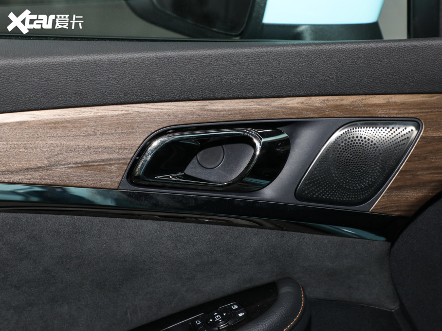 2022SHT-i 1.5L PHEV Plus