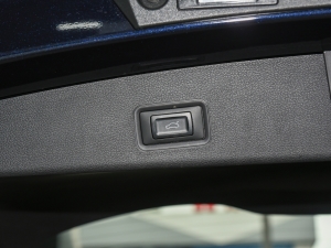 2022款1.5L PHEV 智远版 空间座椅
