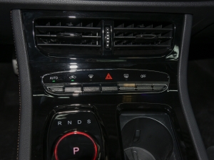 2022款1.5L PHEV 智远版 空调调节