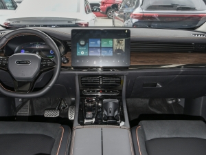 2022款1.5L PHEV 智远版 中控台