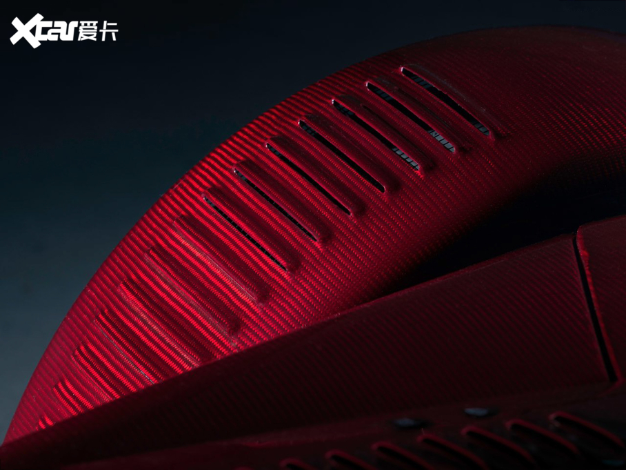 2020Donkervoort D8 GTO-JD70