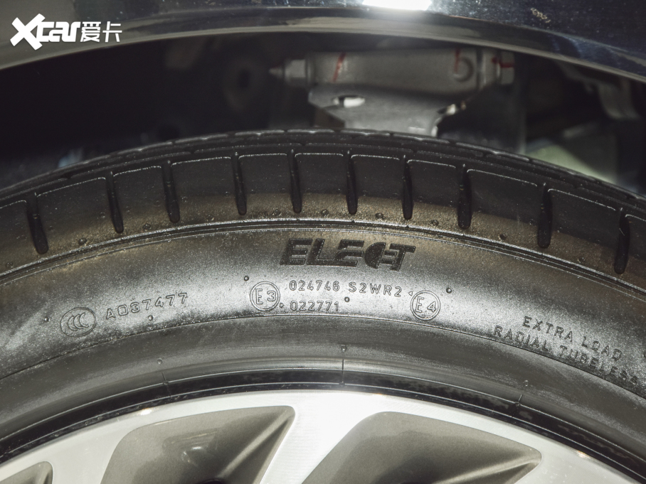 2021DFREE ̰ ٺAb