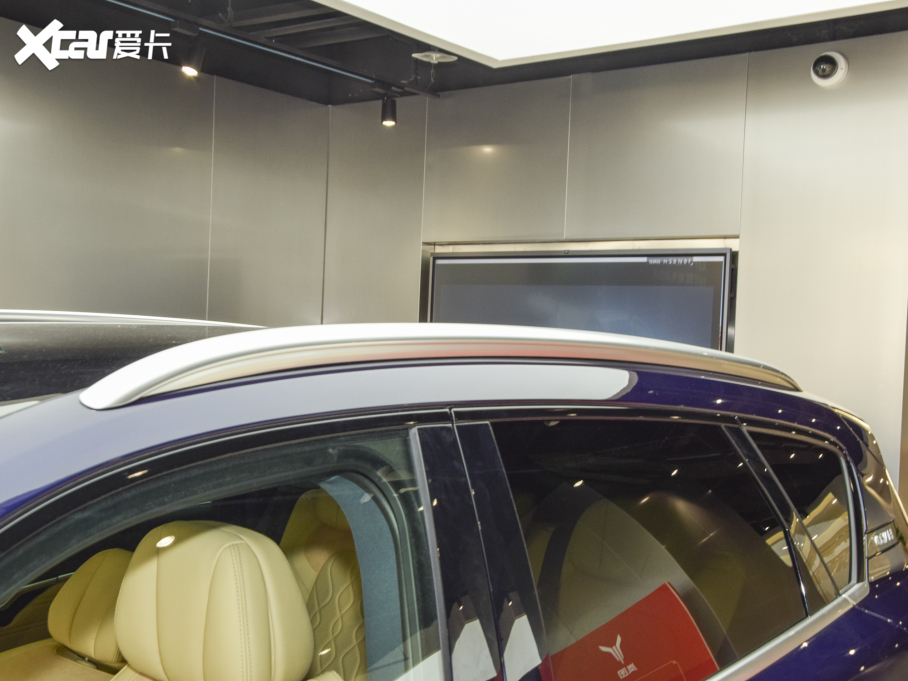 2021DFREE (q)̰ ٺAb