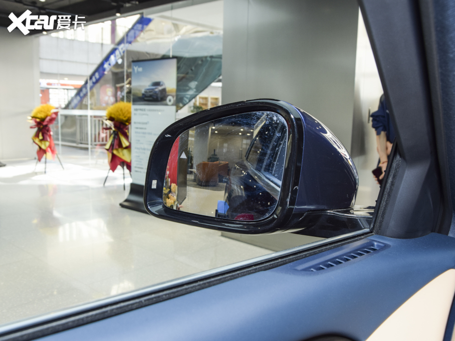 2021DFREE (q)̰ ٺAb