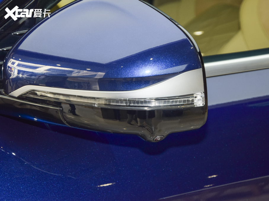 2021DFREE (q)̰ ٺAb