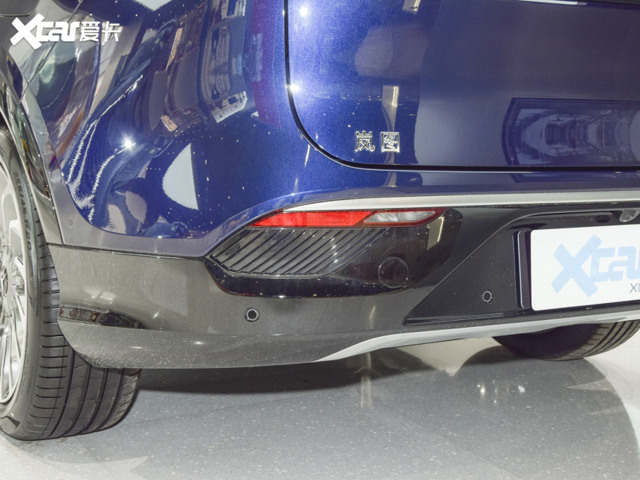 2021DFREE (q)̰ ٺAb