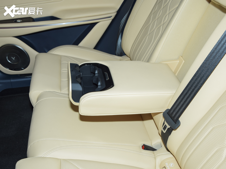 2021DFREE ̰ ٺAb