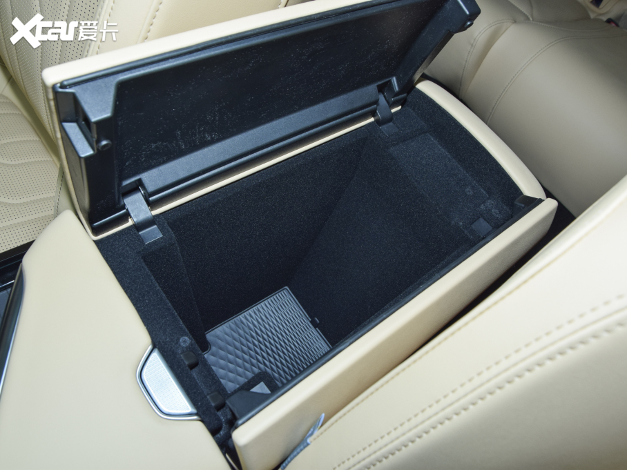 2021DFREE ̰ ٺAb