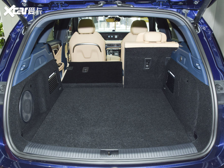 2021DFREE (q)̰ ٺAb