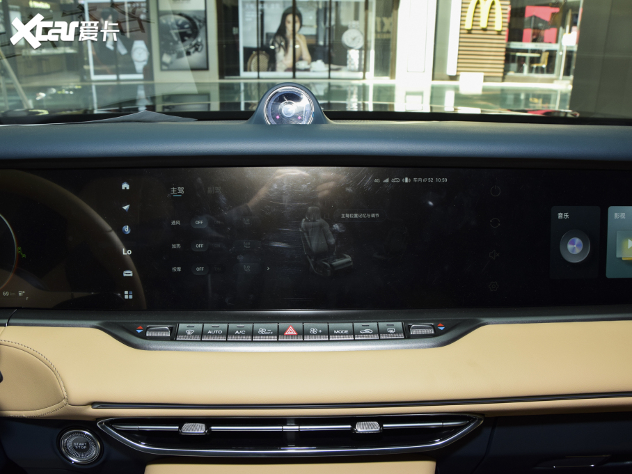 2021DFREE (q)̰ ٺAb