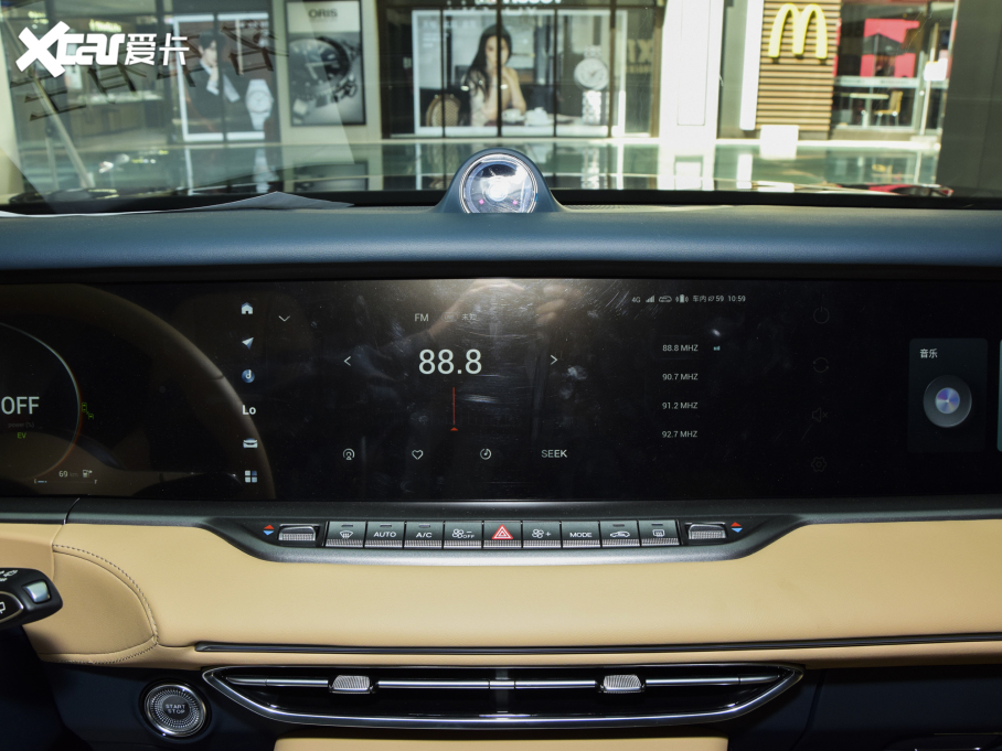 2021DFREE (q)̰ ٺAb