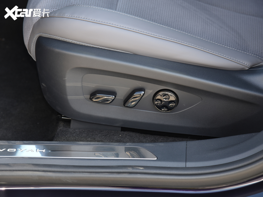 2024D׷ PHEV 򌳬LmŞ